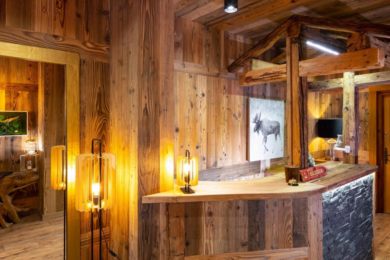 Hotel Et Spa Le Vermont เลอกรองด์บอร์นอง ภายนอก รูปภาพ