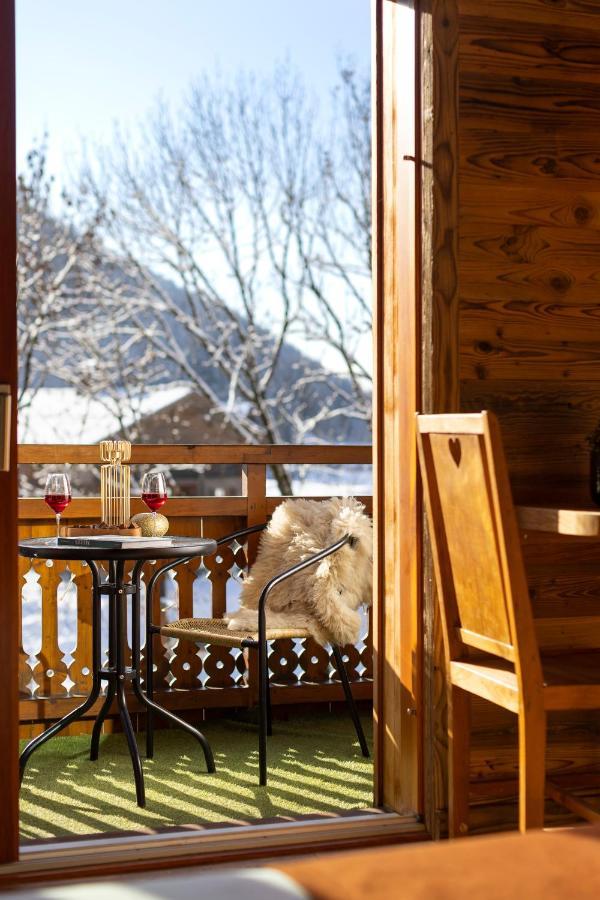 Hotel Et Spa Le Vermont เลอกรองด์บอร์นอง ภายนอก รูปภาพ